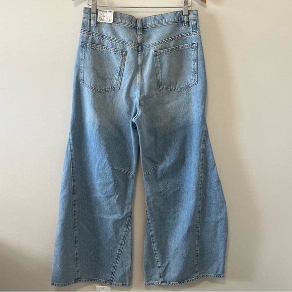 Free People We The Free Eden High Slouchy Flare Jeans Size 28s - Picture 7 of 17
